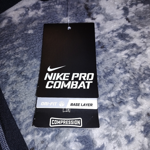 Men's Nike Combat Compression Shirt Brand New with tags sz 2XL - Picture 2 of 5